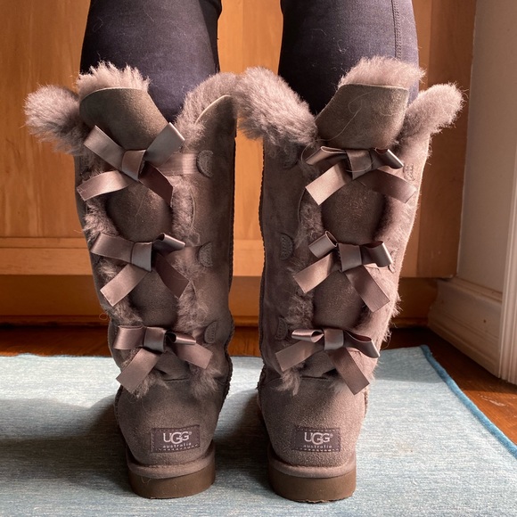 tall grey ugg boots with bows